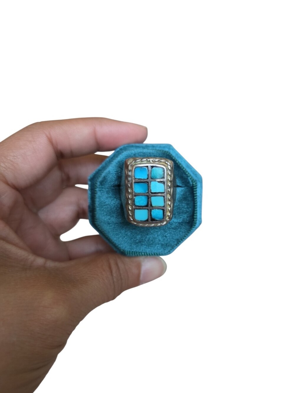 Vintage Size 11 Sterling Turquoise Inlay Statement Ring